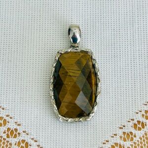Vintage Early 2000s Southwest-Style Tiger Eye Pendant – Sterling Silver – WK 925